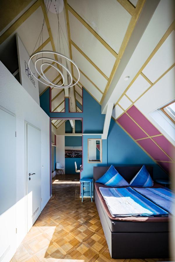 Rooftop Penthouse Apartment *